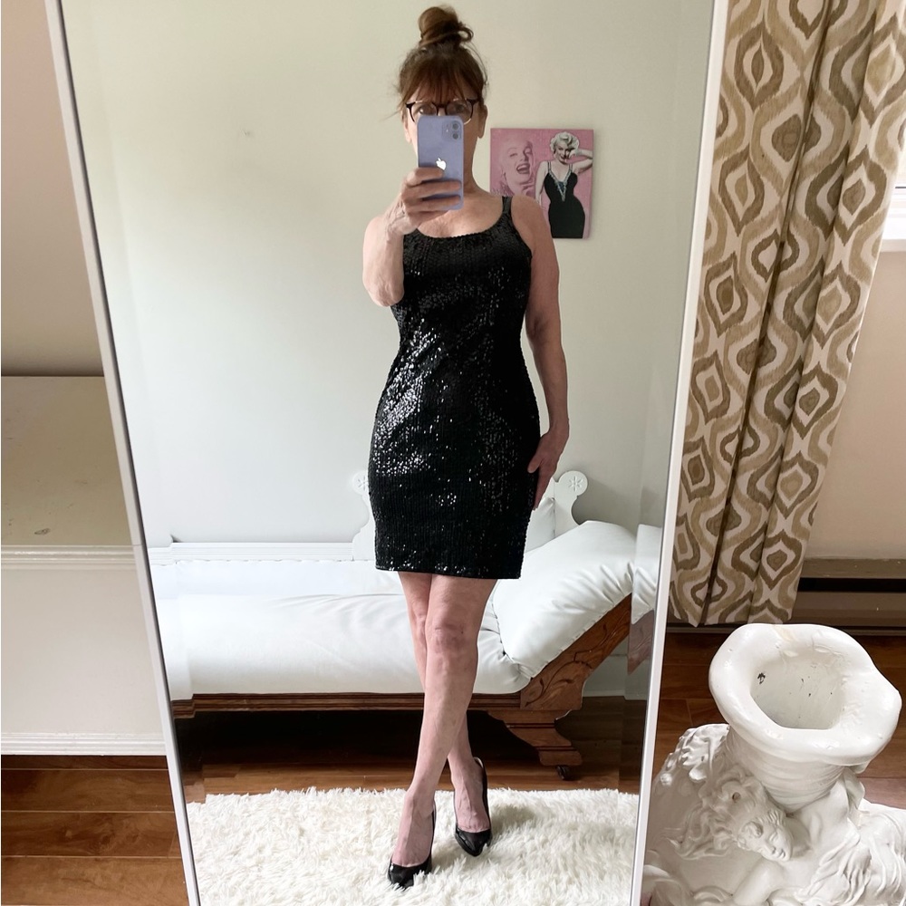 ALYCE BLACK SEQUIN TANK DRESS ZIPPER LINED FORM FIT SPAGHETTI STRAPS BEADING